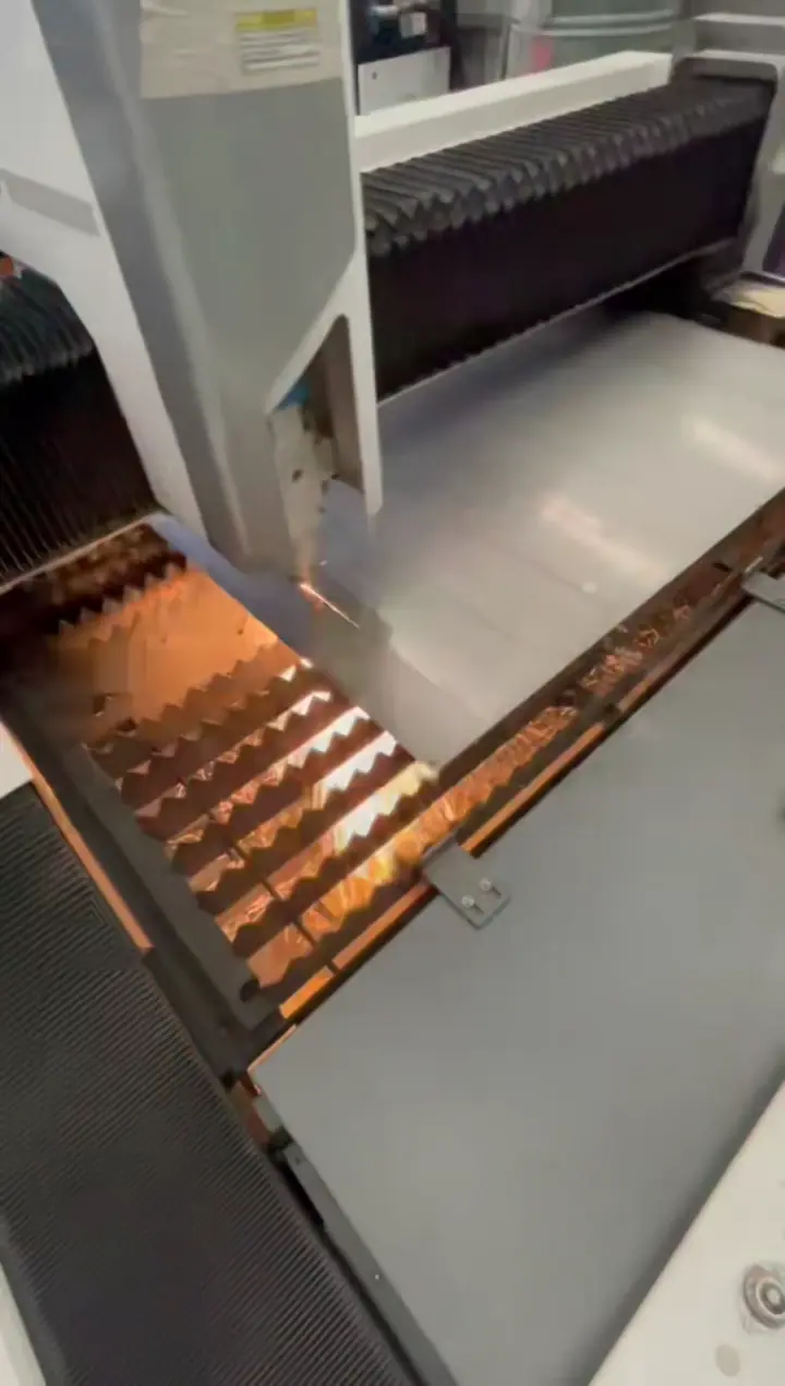 YFX precision laser cutting equipment