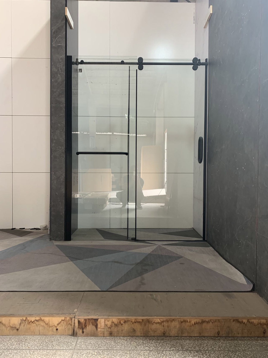 Frameless Single Sliding Shower Door - view 3