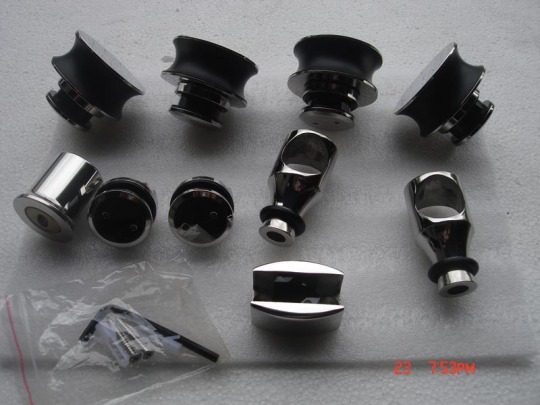 Frameless Single Sliding Shower Door - view 6